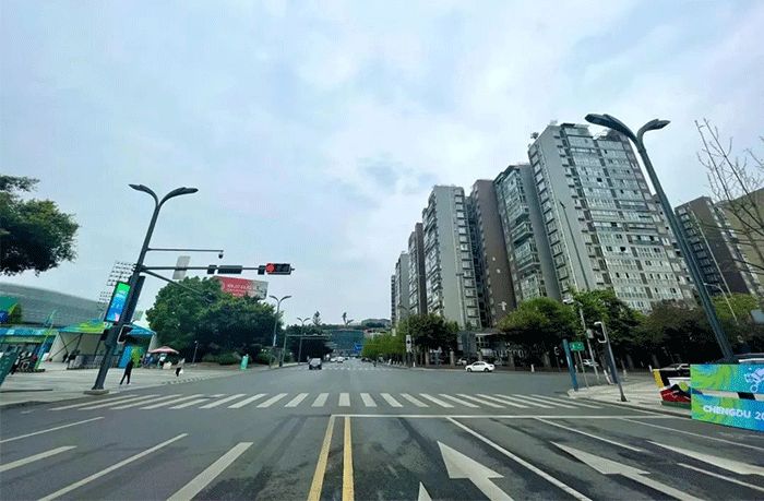 LED燈桿屏,燈桿屏 LED燈桿屏,燈桿屏