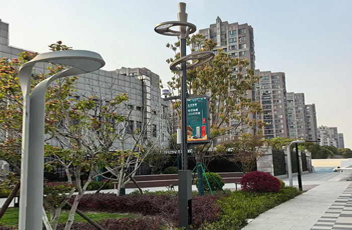 LED燈桿屏,LED廣告機 LED燈桿屏,LED廣告機