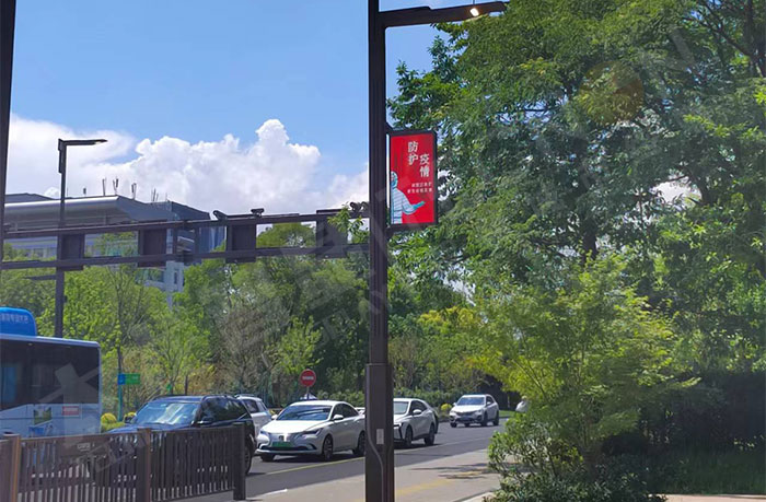 led燈桿屏|智慧燈桿屏|led廣告機(jī)|智慧路燈屏|戶外LED廣告機(jī)|燈桿屏|智慧燈桿|智慧路燈 led燈桿屏|智慧燈桿屏|led廣告機(jī)|智慧路燈屏|戶外LED廣告機(jī)|燈桿屏|智慧燈桿|智慧路燈